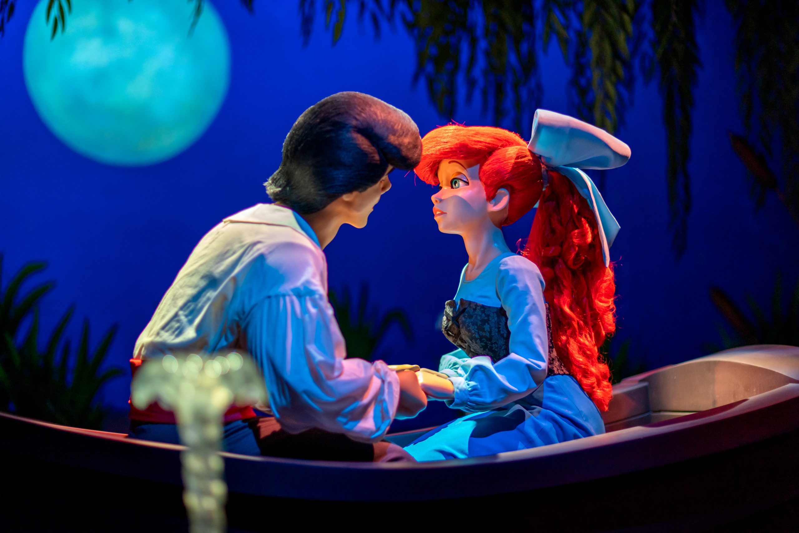 Under the Sea Journey of the Little Mermaid, Ariel and Eric in boat