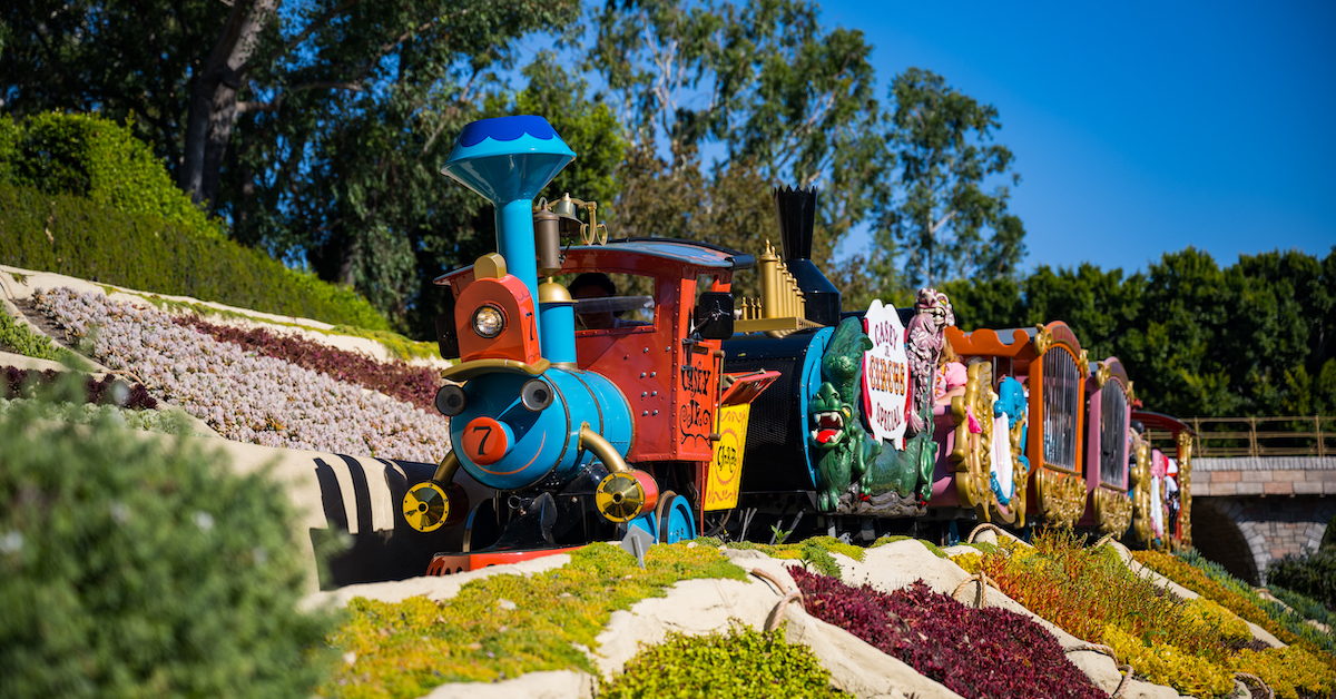 Disneyland rides without any height requirement, Casey Jr. Circus Train