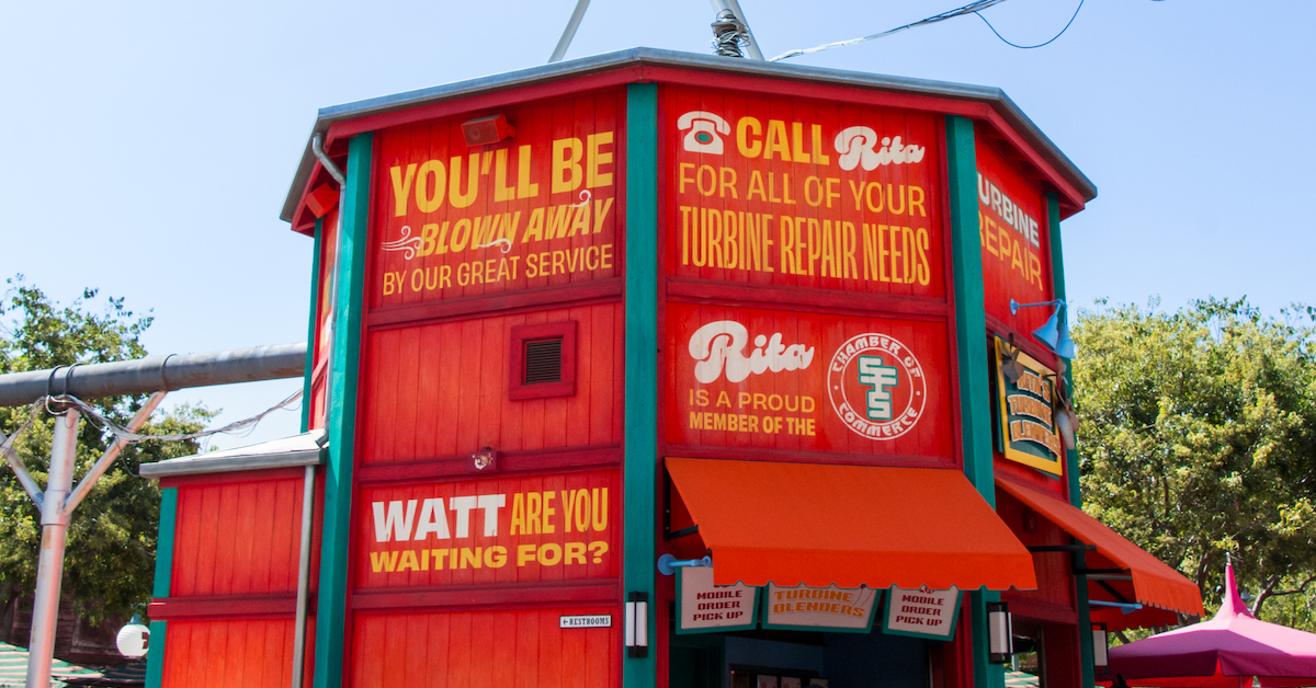 090723_DCA_San-Fransokyo_Ritas-Turbine-Blenders-02_Abby-Richardson (FI) Rita's Turbine Blenders, building exterior