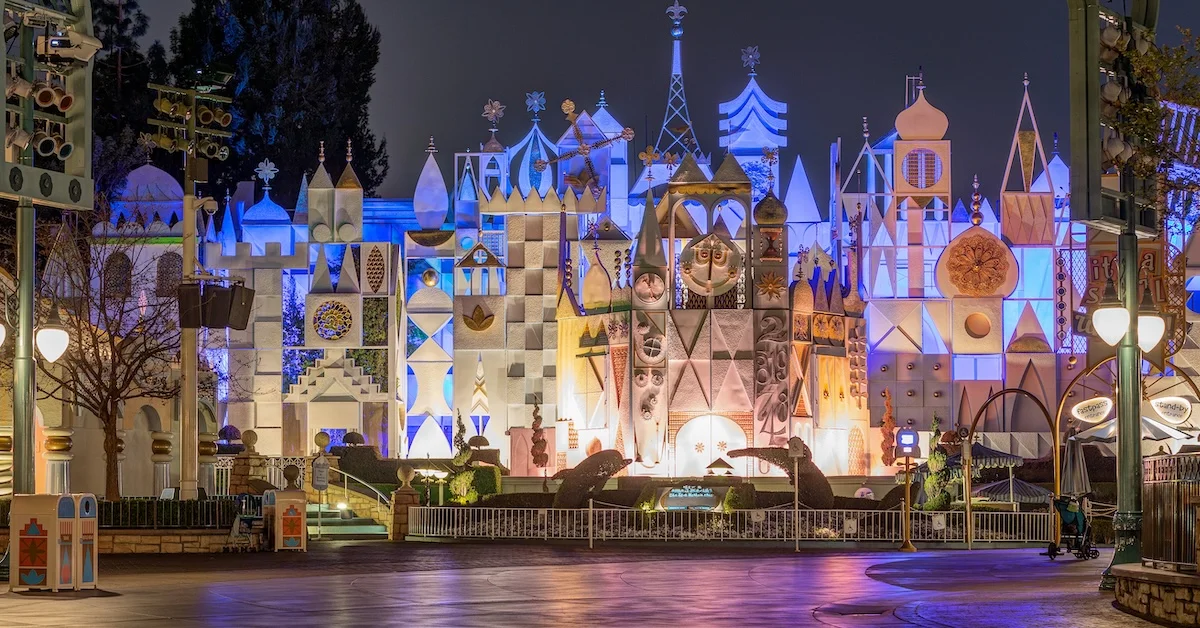 Best Disneyland rides for toddlers, it's a small world exterior at night