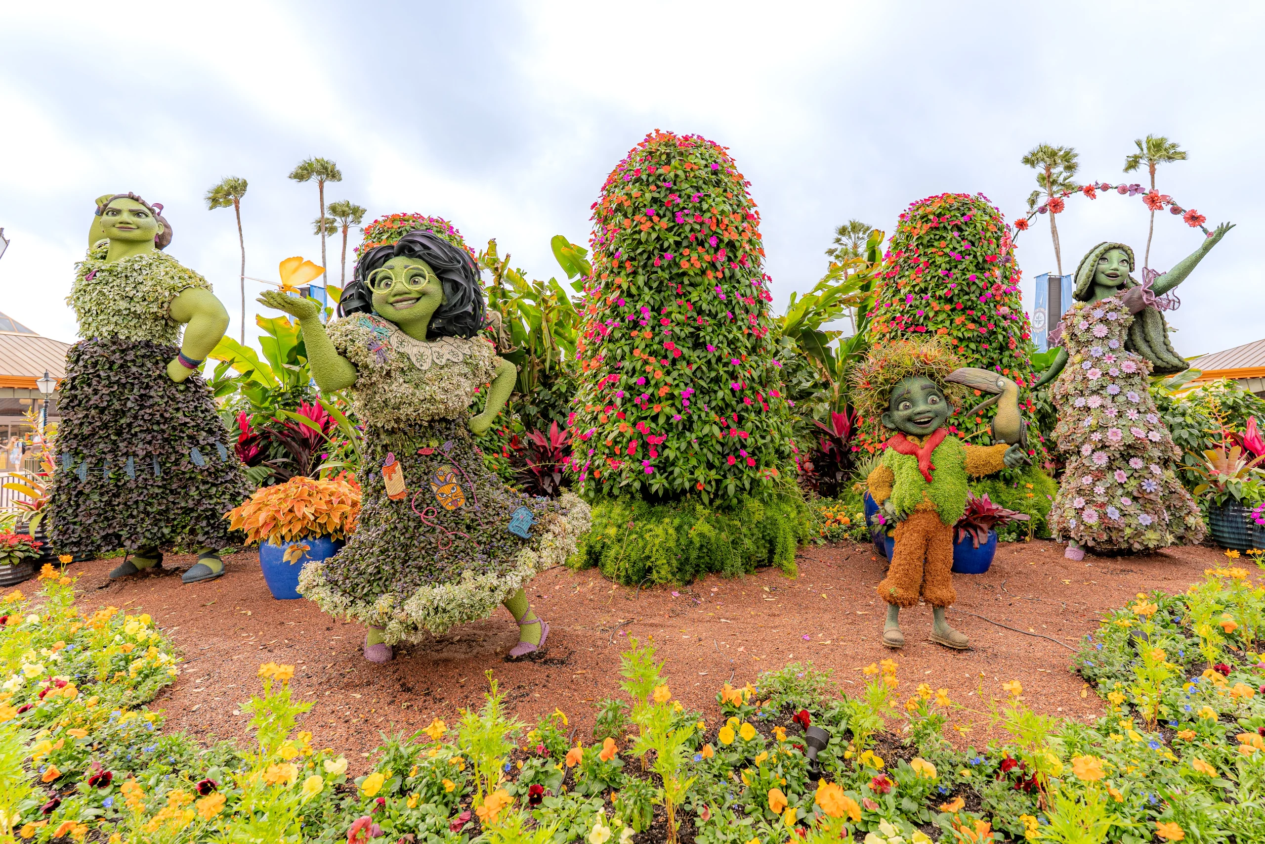 Flower and Garden Festival at EPCOT, Moana topiary