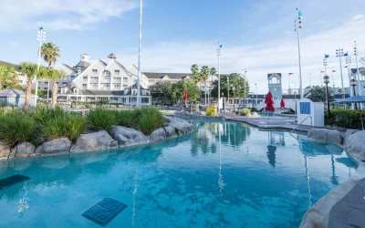 Hurricane Hanna’s Waterside Bar and Grill