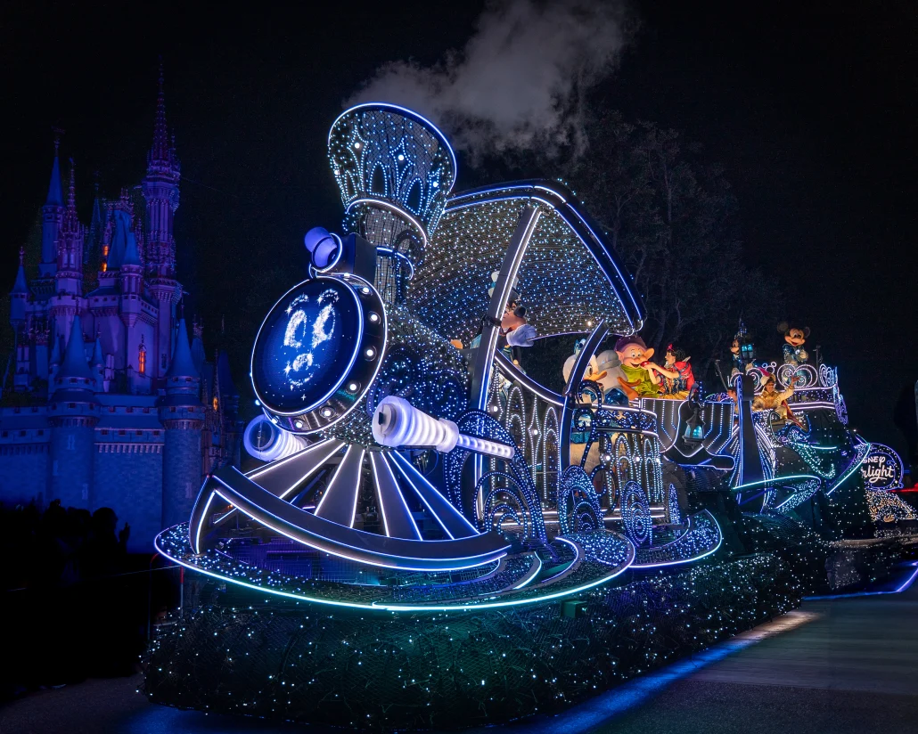 Disney Starlight pararde opening float
