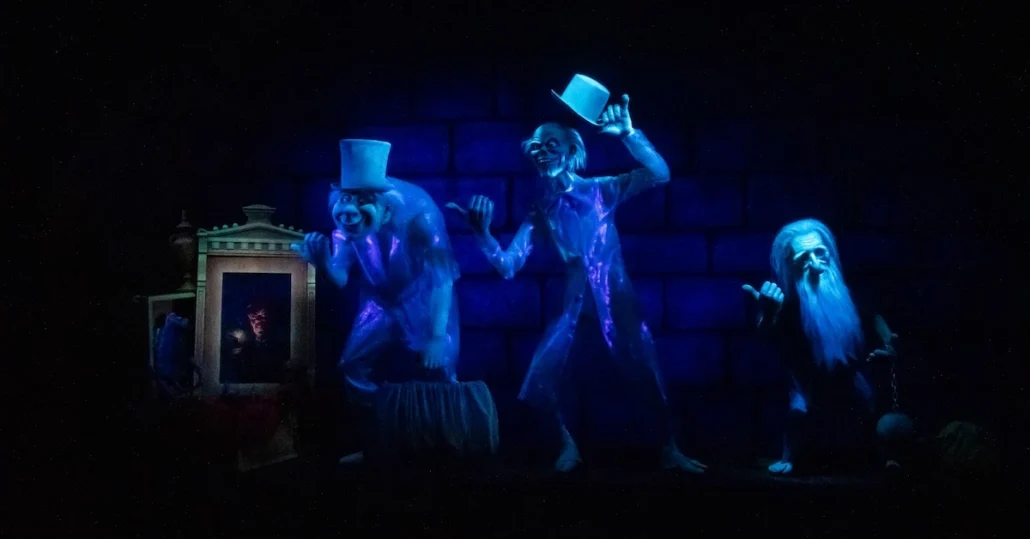Haunted Mansion, hitchhiking ghosts on ride