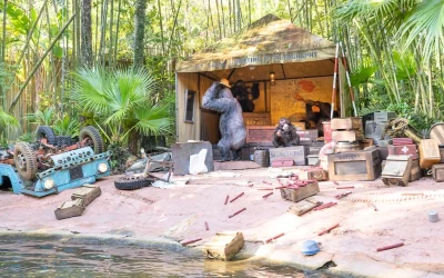 The Best Disney World Rides to Ride With Grandparents