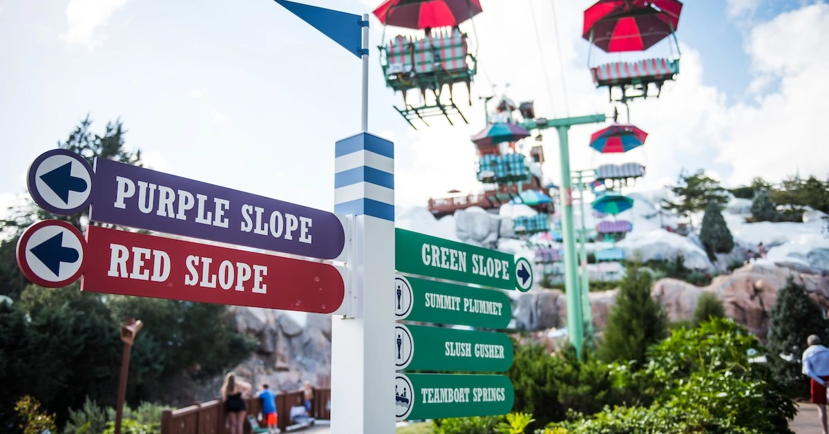 Laurie Issue 20-1044 (FI) Blizzard Beach signage